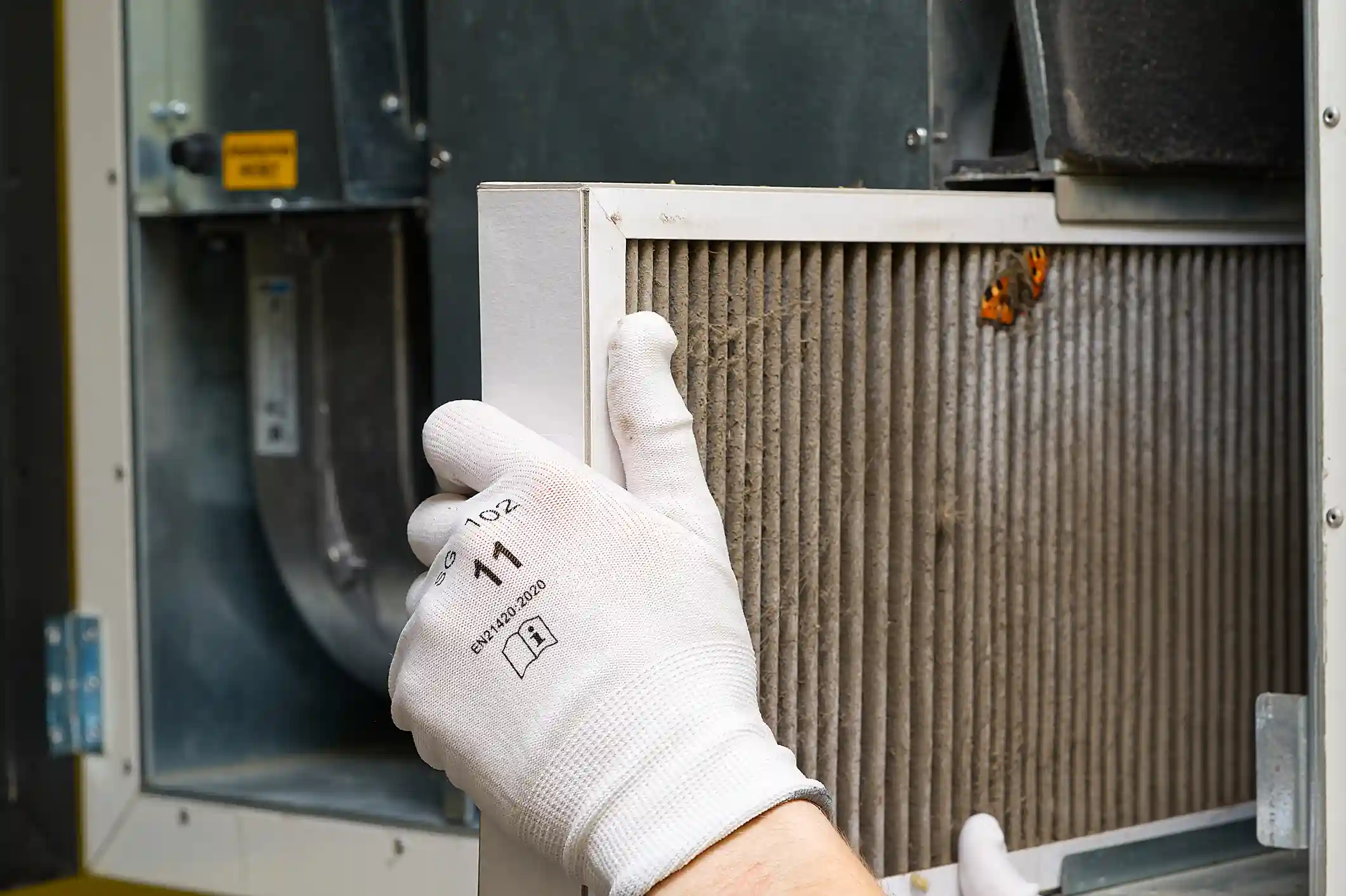 Why Dirty Air Filters Reduce HVAC Efficiency Rockville, MD